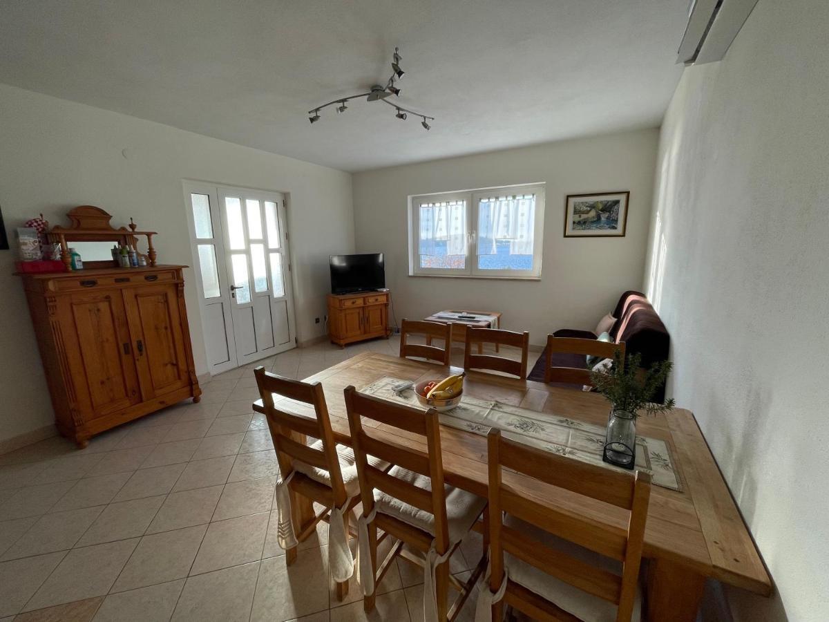 Apartmani-Joe Podglavica Buitenkant foto